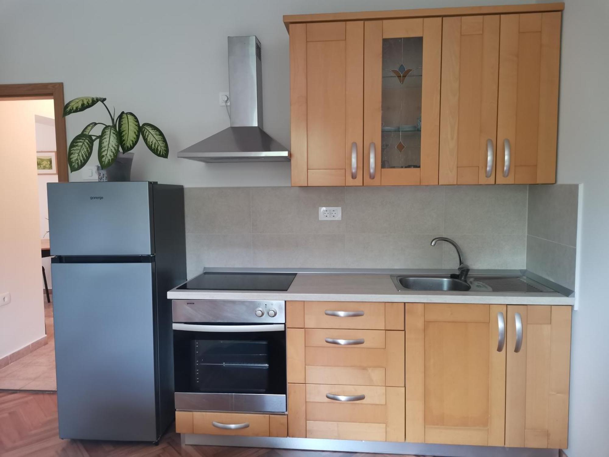 Pri Noni "Istracycle" Apartment Люция Екстериор снимка